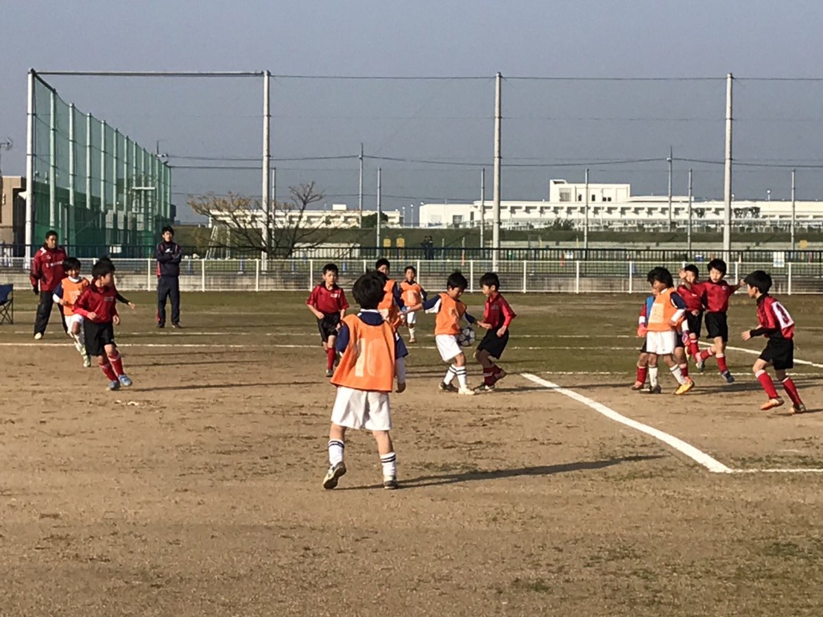 福浜サッカークラブ 試合結果 レイサッカークラブtm H29 11 23 木祝 六番川水の公園多目的広場 U ８ ルシール 1 ４ フォルテ真備 1 ５ 玉島 0 10 レイsc B 0 ６ レイscさん今回もお世話になりました またお願いします T Co