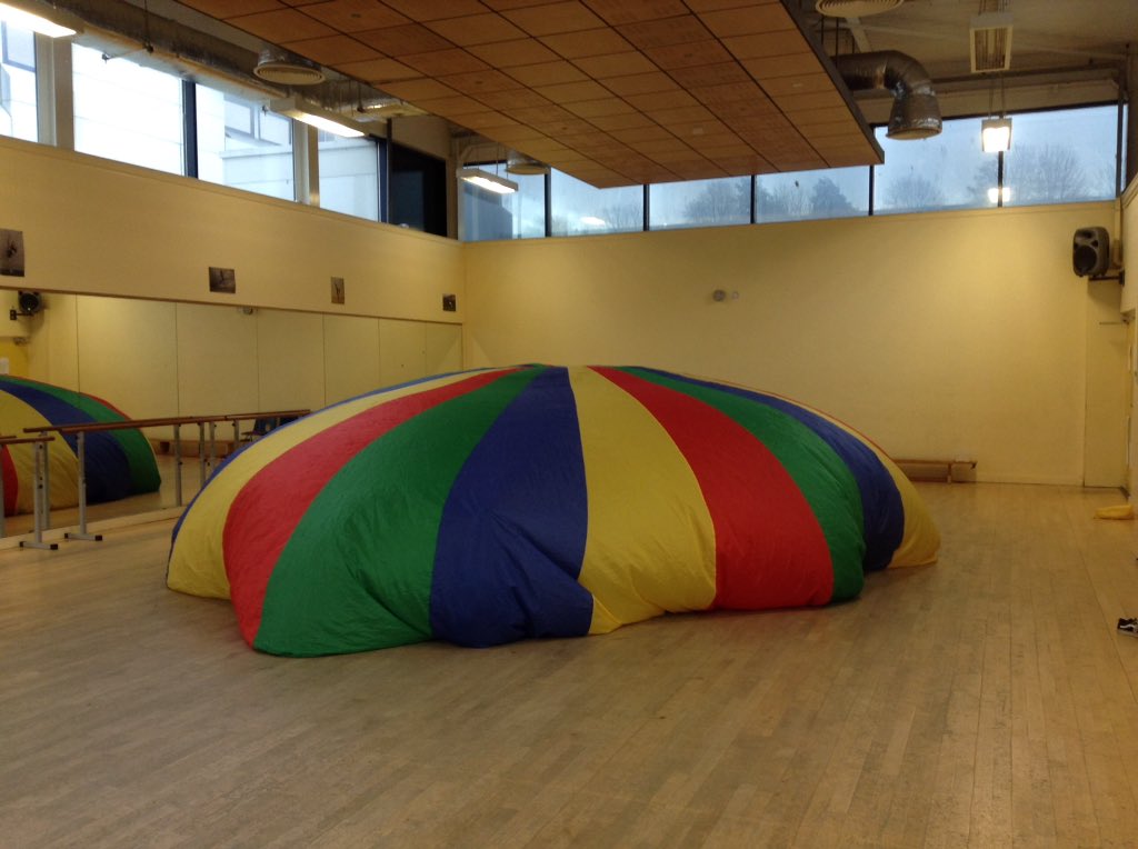 Linlithgow_PE's tweet photo. Miss Adair's class going old school this morning! #creativity #gamesmaking https://t.co/3ntw8S5ocO