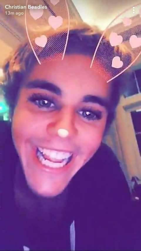 UniaoTeam's tweet photo. Justin snap na conta do Christian  há uns dias atrás. 

É muita fofura 💜 https://t.co/KLR0p1ZMFT