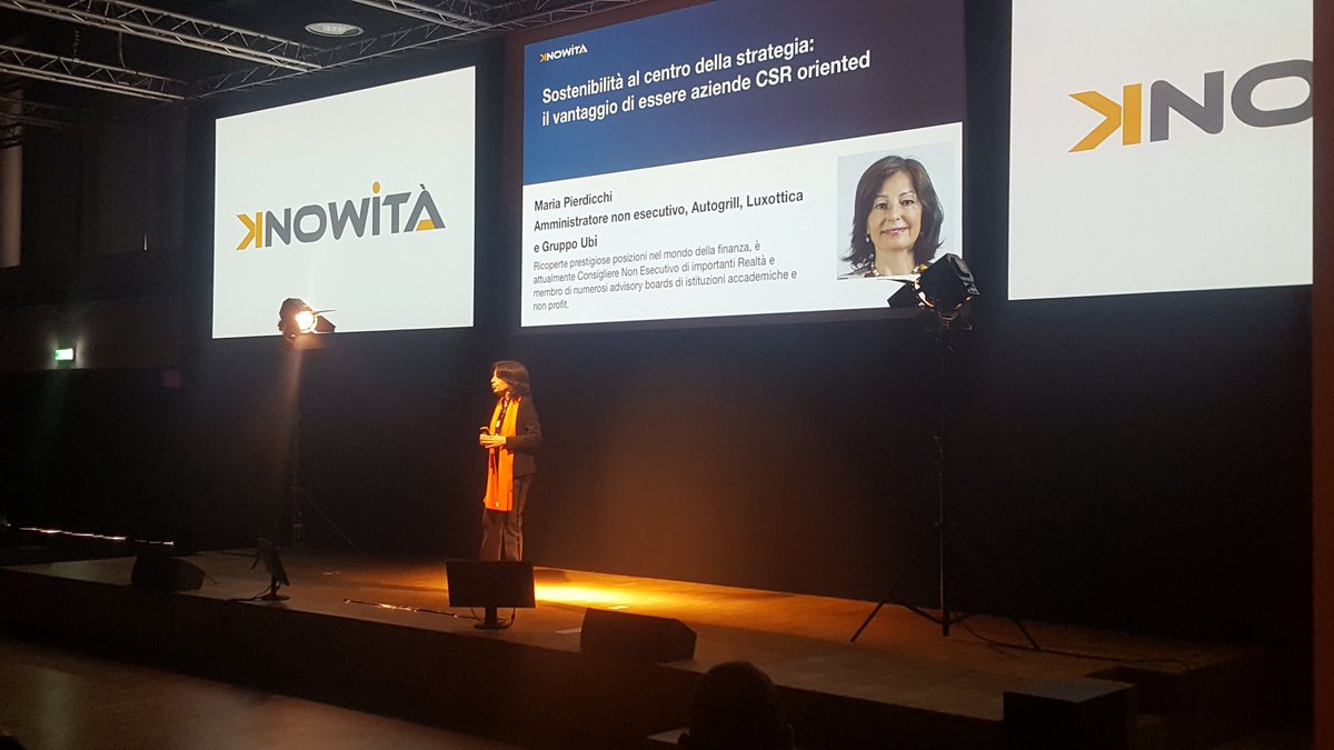 Knowita_Net's tweet photo. @Knowita_Net Altro interessante speech di @MariaPierdicchi " le #aziende devono avere la capacità di attrarre #talenti " #TMF17 https://t.co/6OeJ4GkfSk