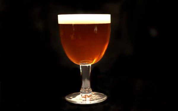 cervezadviernes's tweet photo. Disfruta correctamente de una buena cerveza 
Los vasos son un elemento importante y primordial para poder disfrutar de forma correcta y placentera de una buena cerveza
https://t.co/4eGbcZF9r1 https://t.co/VGiyLtd4hq