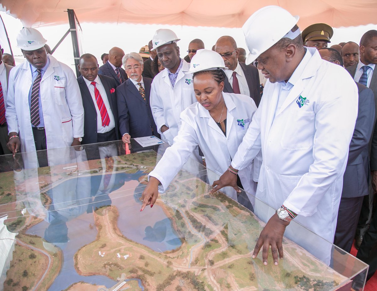 Gullyassassin's tweet photo. "Bae, si I told you.  These Kenyans forget so fast.Washasahau ile story yetu. Anyway, back to basics. Ile pesa ya NYS niliweka kwa magunia nikachimbia at a discrete location. Kwa map utaenda ivi, upige left utaipata. But najua we ni ovyo, utaihata tu venye we huhata G-spot yangu" https://t.co/UXJe0RmNFT