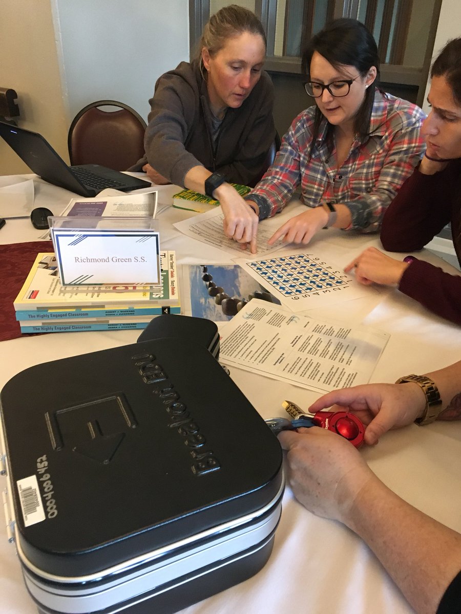 RichMacTeach's tweet image. #LLEAP #breakoutedu @yrdsbdlrt @VirtualGiff @sanjsiva108