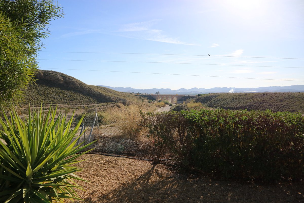 espanarural's tweet photo. Beautifully designed villa with swimming pool and stunning mountain views in the Zurgena area.
To see more photos and information click this link;
https://t.co/VZmenciM3d
#justlisted #ZurgenaVilla #househunting #HomeSweetHome #MountainView #espanarural https://t.co/YSP0Kx3KyY