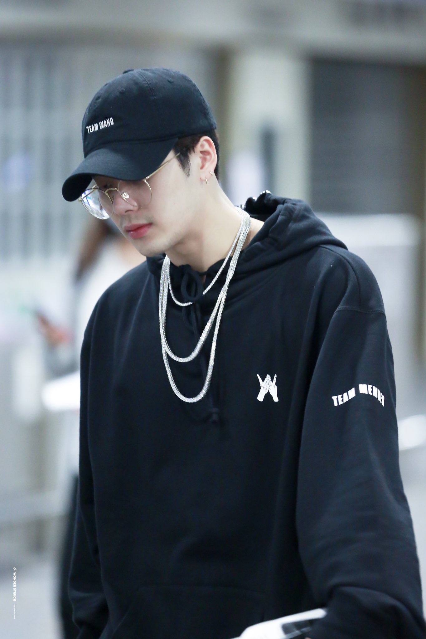 🔥🔥 #jacksonwang #teamwang #got7jackson #got7 #igot7 #airportfashion