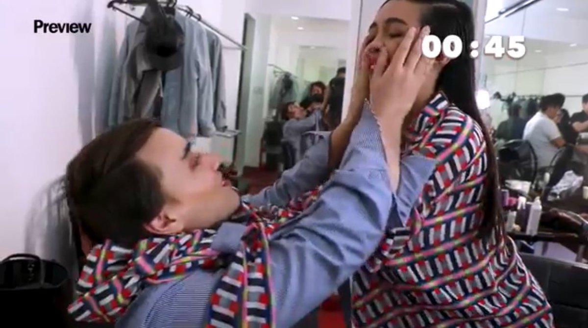 UglyStickkk's tweet image. My Girlfriend Does My Makeup Challenge!!! Thank youuuu @previewph!!! #Preview #PreviewMag #MayWard  

: m.youtube.com/watch?v=yrIWjn…