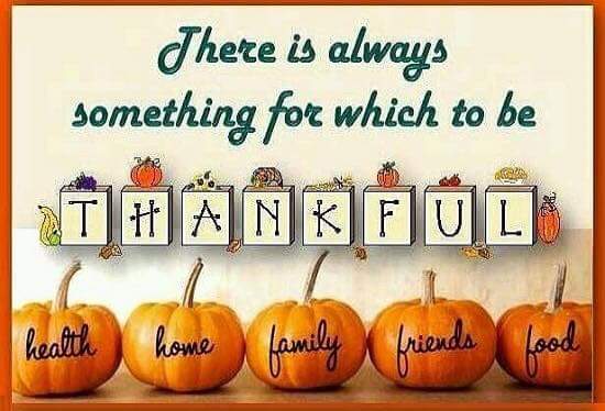 jrfossy's tweet photo. Happy Thanksgiving everyone! Save room for desert. https://t.co/xsGAiCQJeg