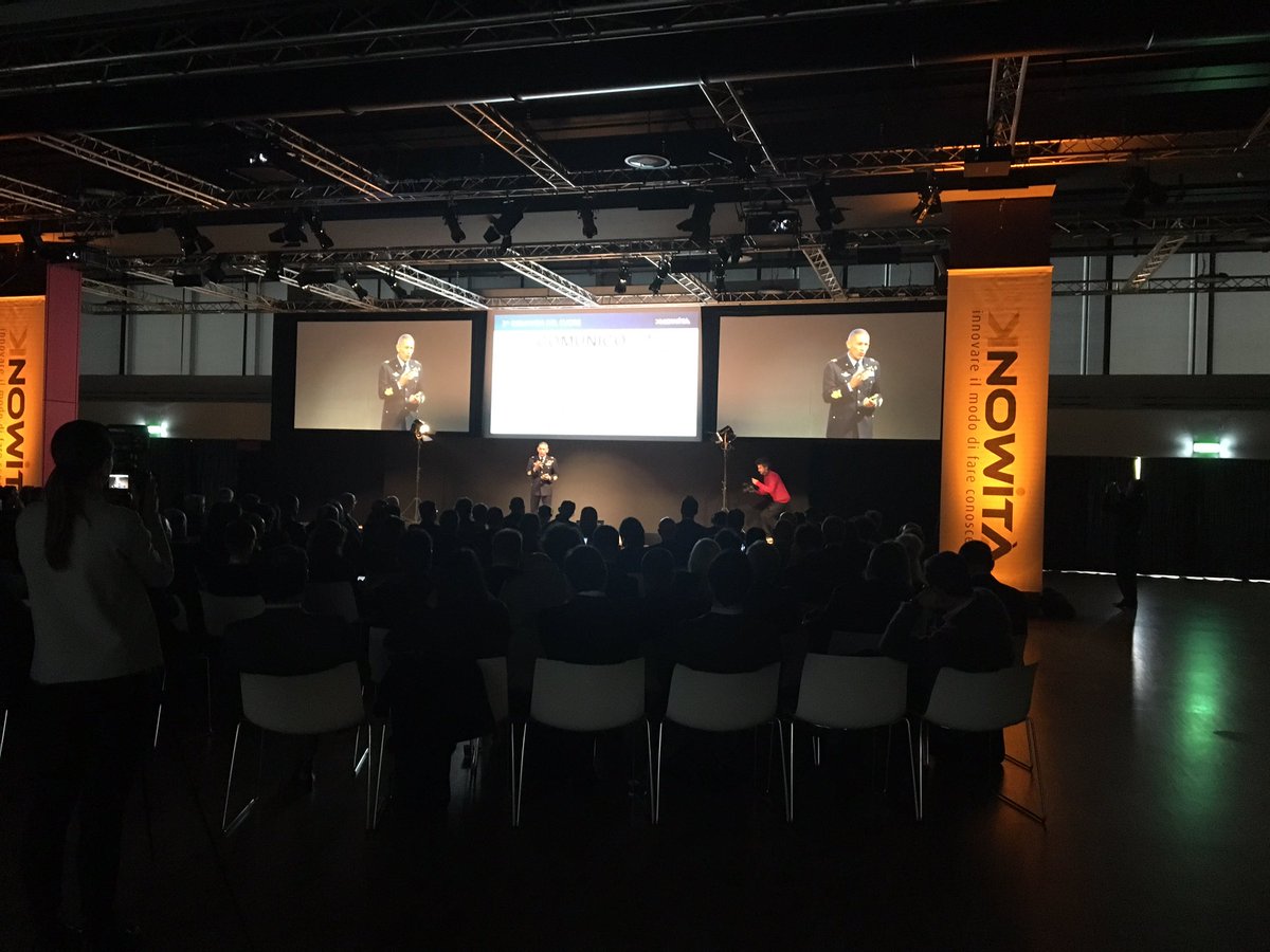 marikross's tweet photo. 'La comunicazione non è mai abbastanza' #DomandeDelCuore #knowità #topmanagementforum2017 #tmf17 https://t.co/pUWbC6yG4X