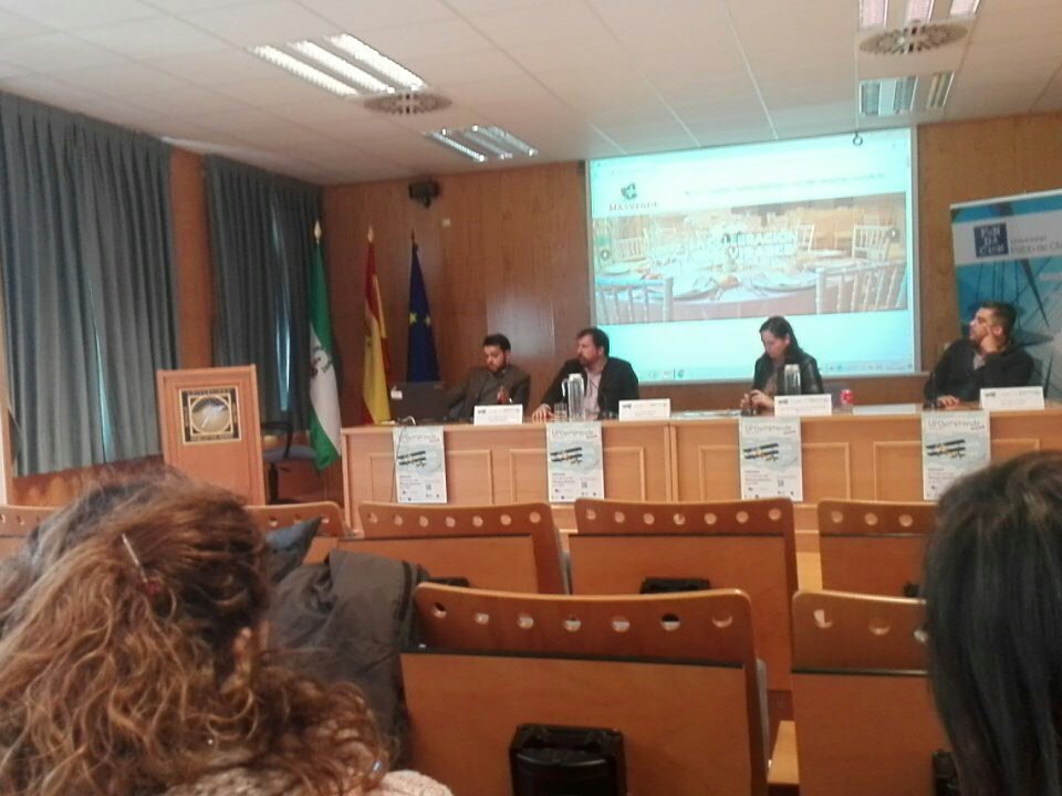 empleaemprende's tweet photo. Ahora @silviocontreras egresado de ADE de @pablodeolavide y CEO del Grupo Masverde de hostelería explica su experiencia emprendedora en #UPOEMPRENDEWEEK https://t.co/xpKrLOGgzW