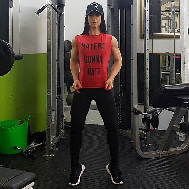 RGymwear's tweet photo. Women’s haters tees in our BIGGEST ever sale. Link in bio ☝🏼
.
RISE | REVOLT | CONQUER -----------------------------------------
Info@revolutiongymwear.co.uk
-----------------------------------------
@Rgymwear on Twitter
-----------------------------… https://t.co/4o3c9V22Ln https://t.co/Rq1frCuMk1