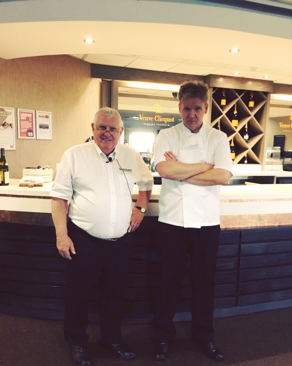 ClickScolmore's tweet photo. Ramsay’s taken on a new sous chef. How do we think he will get on? #gordonramsay #souschef #tonycable #niceiclive #aintree #scolmore #show #lookalike https://t.co/3RhU97Kzv1
