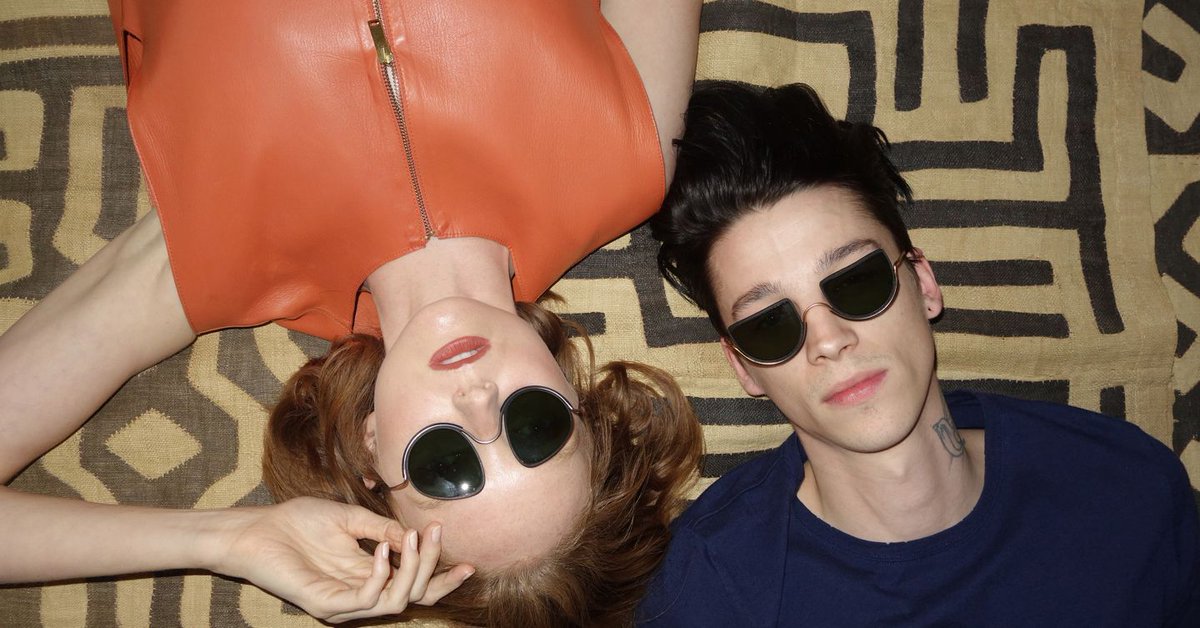 Impossible tweet media