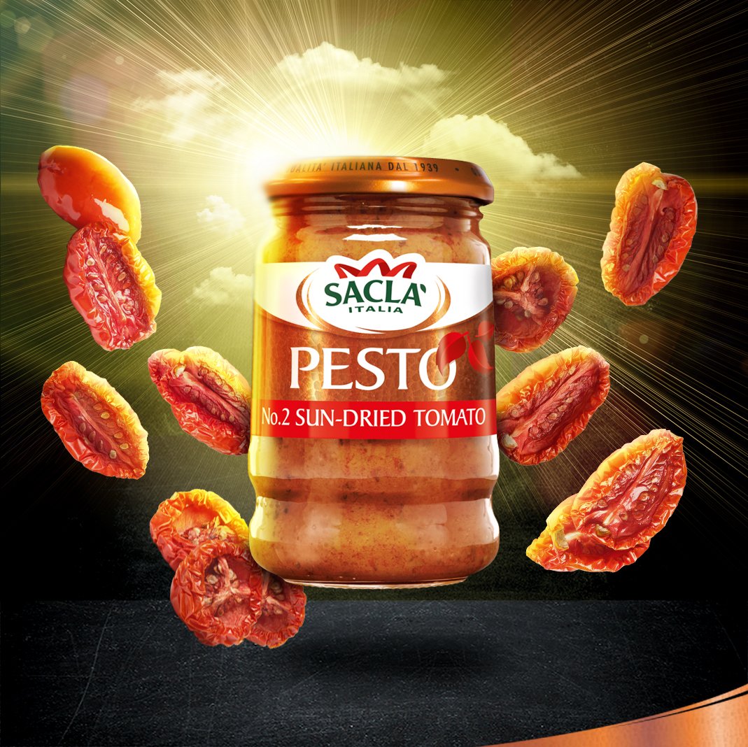 SaclaUK's tweet photo. Our No.2 Sun-Dried Tomato Pesto bursts with intensely sweet and satisfying flavour. This is because the tomatoes have been dried in the warm Italian sun for around seven days. #MakeItSing https://t.co/fA9Ey7XEUe