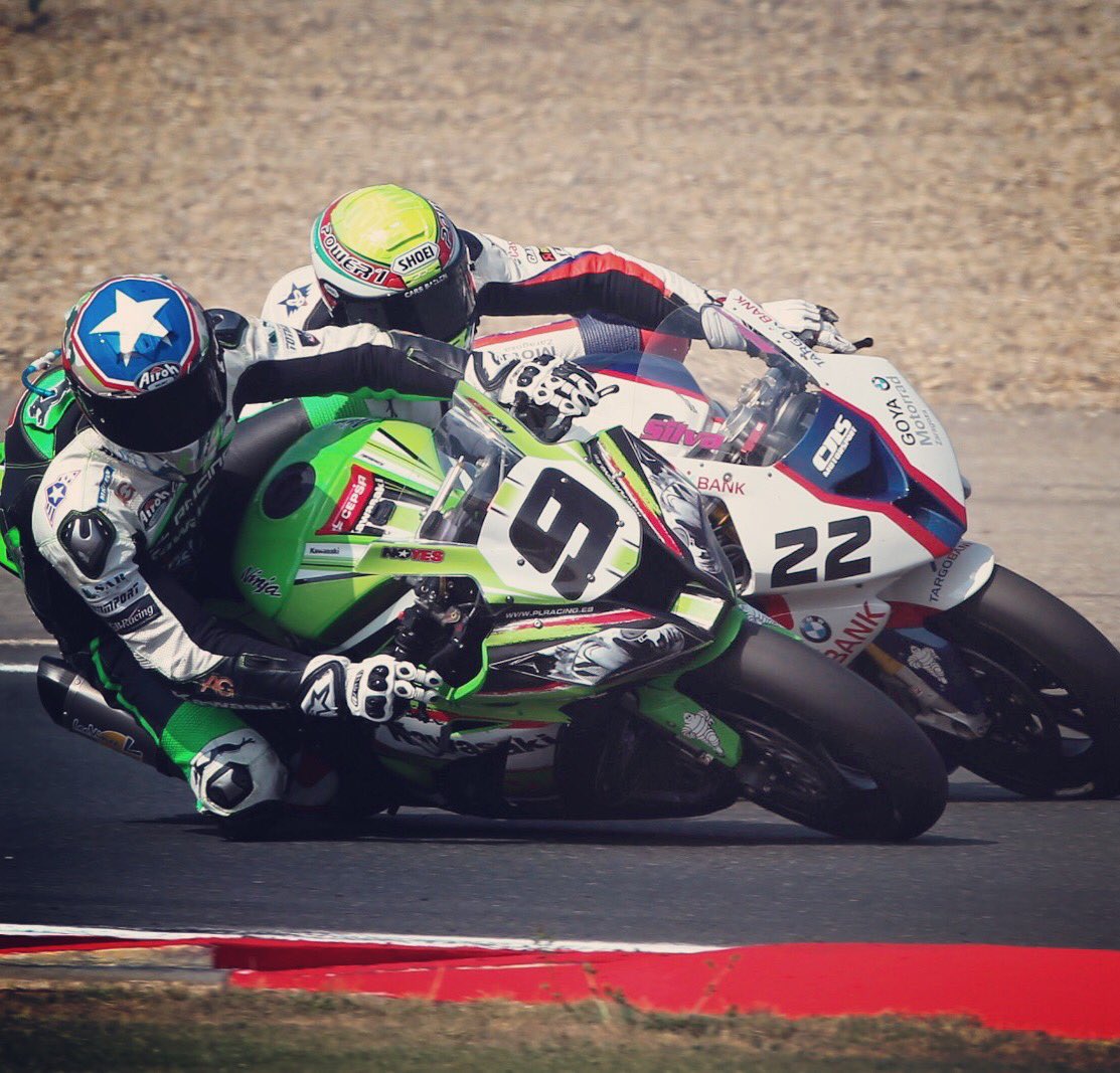 KennyNoyes's tweet photo. Cuidado que voy!!! 😎 @Isilva22 #TBT great battle #FIMCEV 2014 https://t.co/7OqBRFqhvM