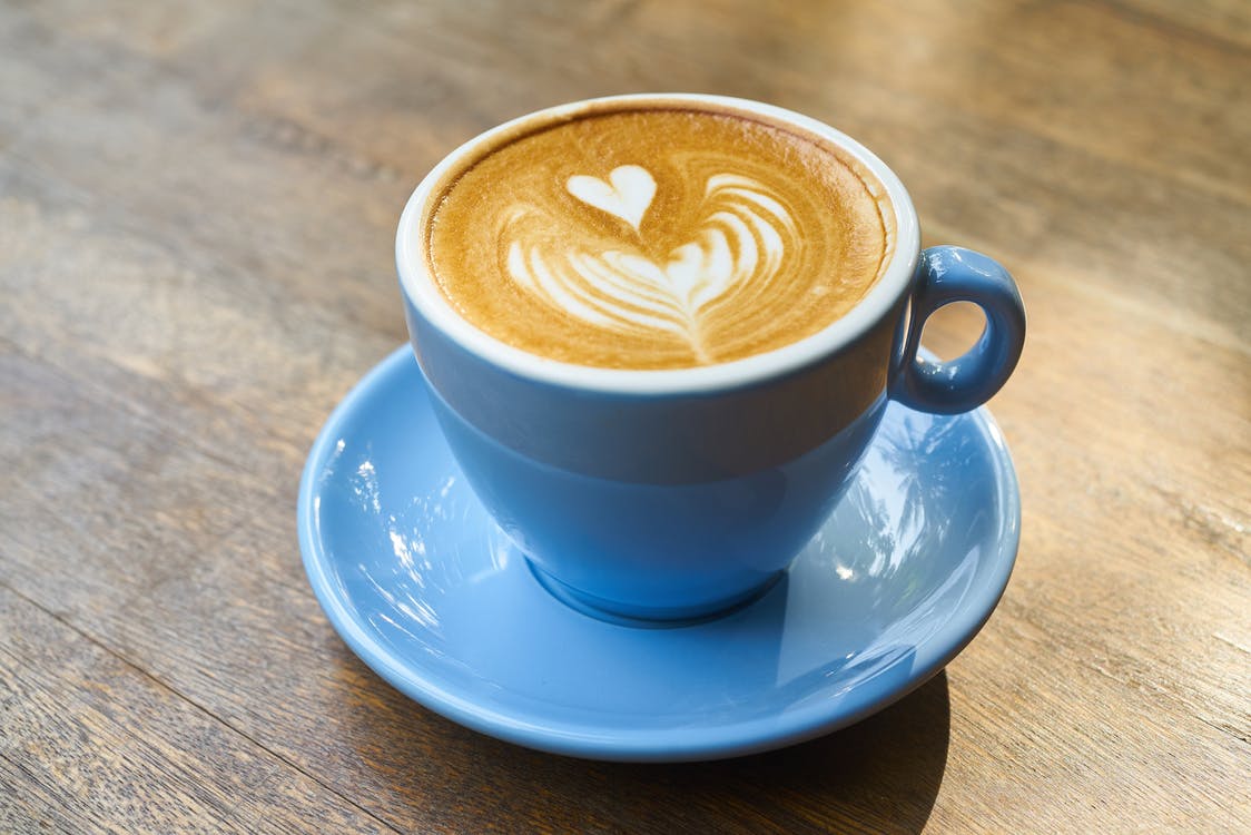 pdgespanol's tweet photo. ¿Cual es tu bebida de #café favorita? https://t.co/7YlFj9xwpG