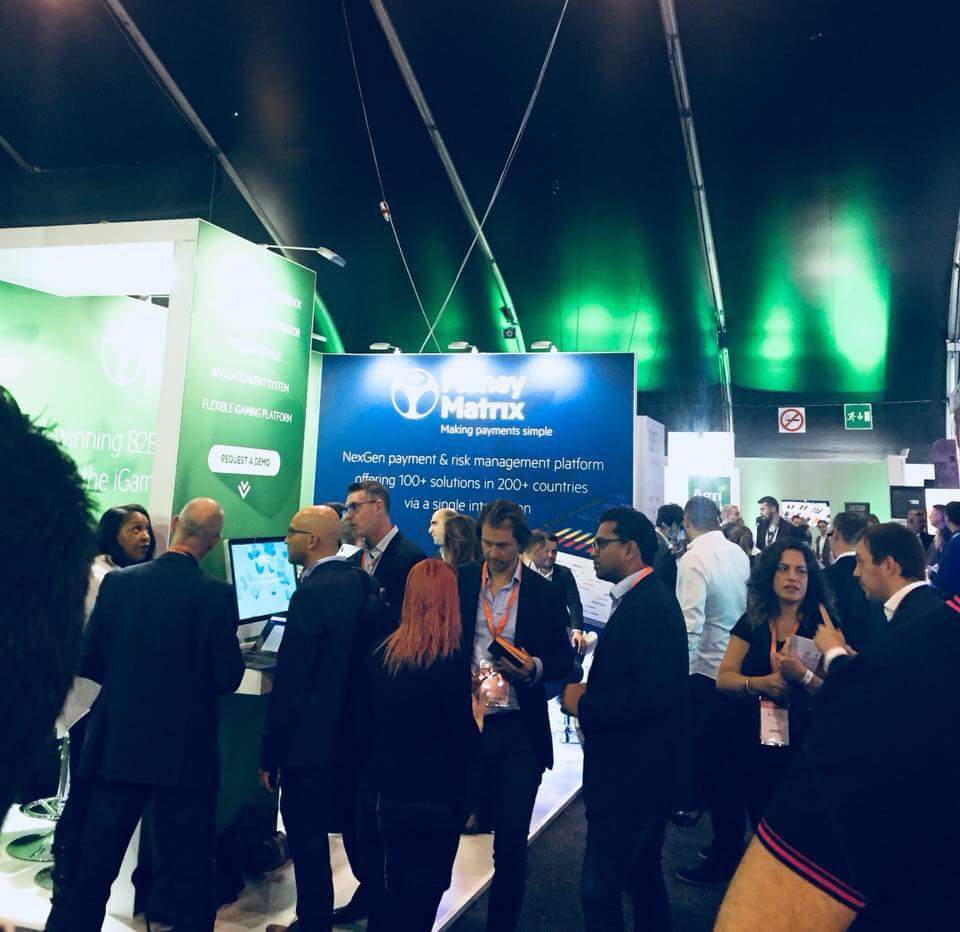 MoneyMatrixLtd's tweet image. Busy and productive #SiGMA17 #StandB147 See how many people want to make their payments simple, We are waiting for you! More info at moneymatrix.com #MoneyMatrix