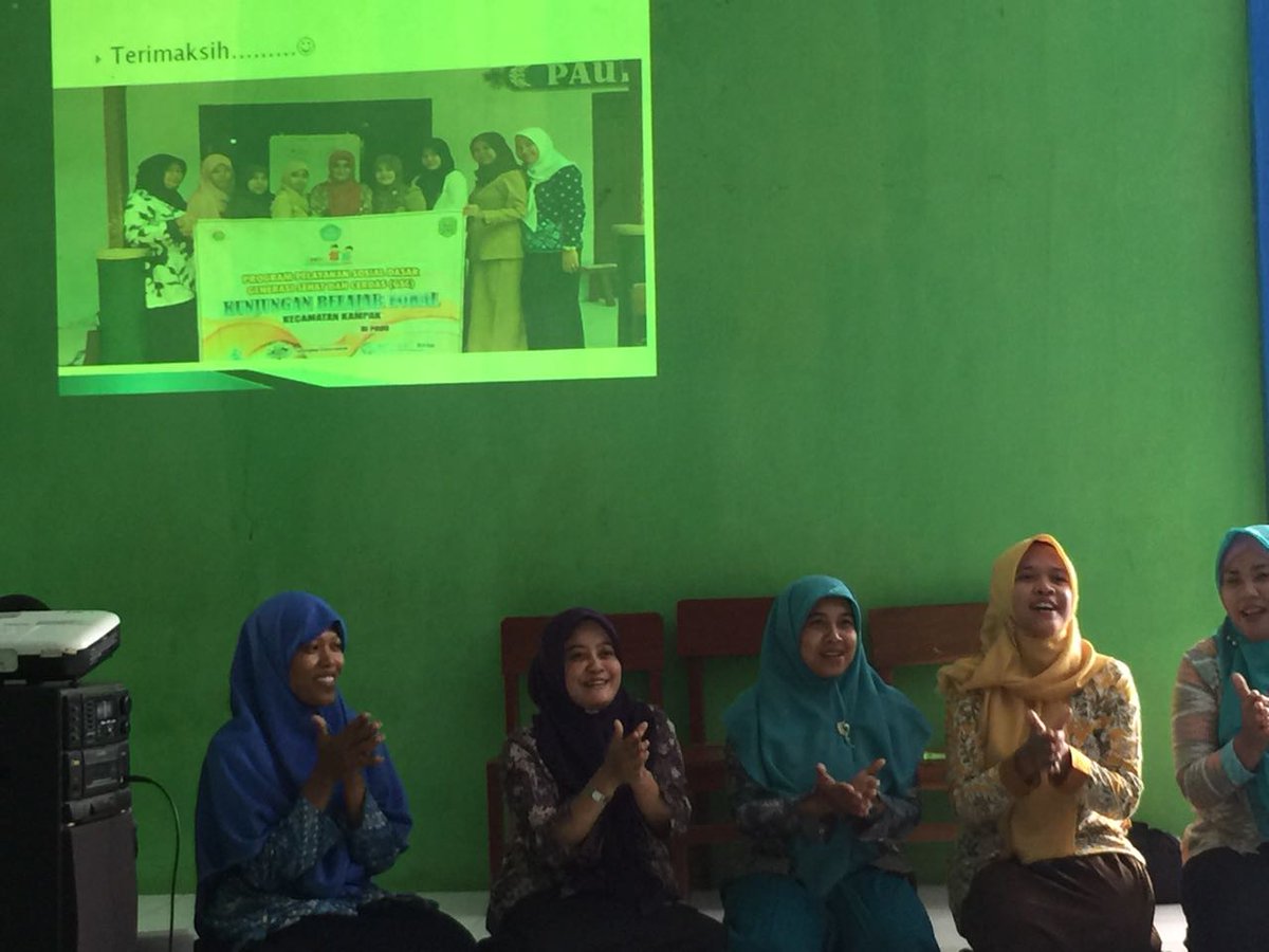 Kunjungan Gugus PAUD pserta Diksar Tendik PAUD GSC 2017 di TK Darma Wanita 2 Bendoagung Kec.Kampak <a href="/GscTrenggalek/">Gsc Trenggalek</a>  23/11/2017. <a href="/KemenDesa/">Fast Track Travel</a> <a href="/Kemdikbud_RI/">kemdikbud go id</a> <a href="/BankDunia/">World Bank Indonesia</a> <a href="/datinpsd2016/">DatinPSD2017</a> <a href="/gsc_jatim/">gsc.jatim@gmail.com</a> <a href="/TrenggalekNews/">TrenggalekNews</a>