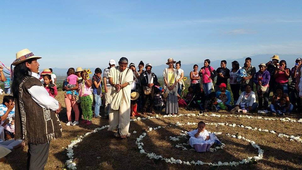 "Es bastante difícil q la sociedad transforme su pensamiento respecto al reconocimiento/respeto de la diversidad cultural. Se olvida permanentemente q los pueblos indígenas poseemos unas formas de pensamiento-acción a partir de las cuales se plantean formas alternativas de vida"