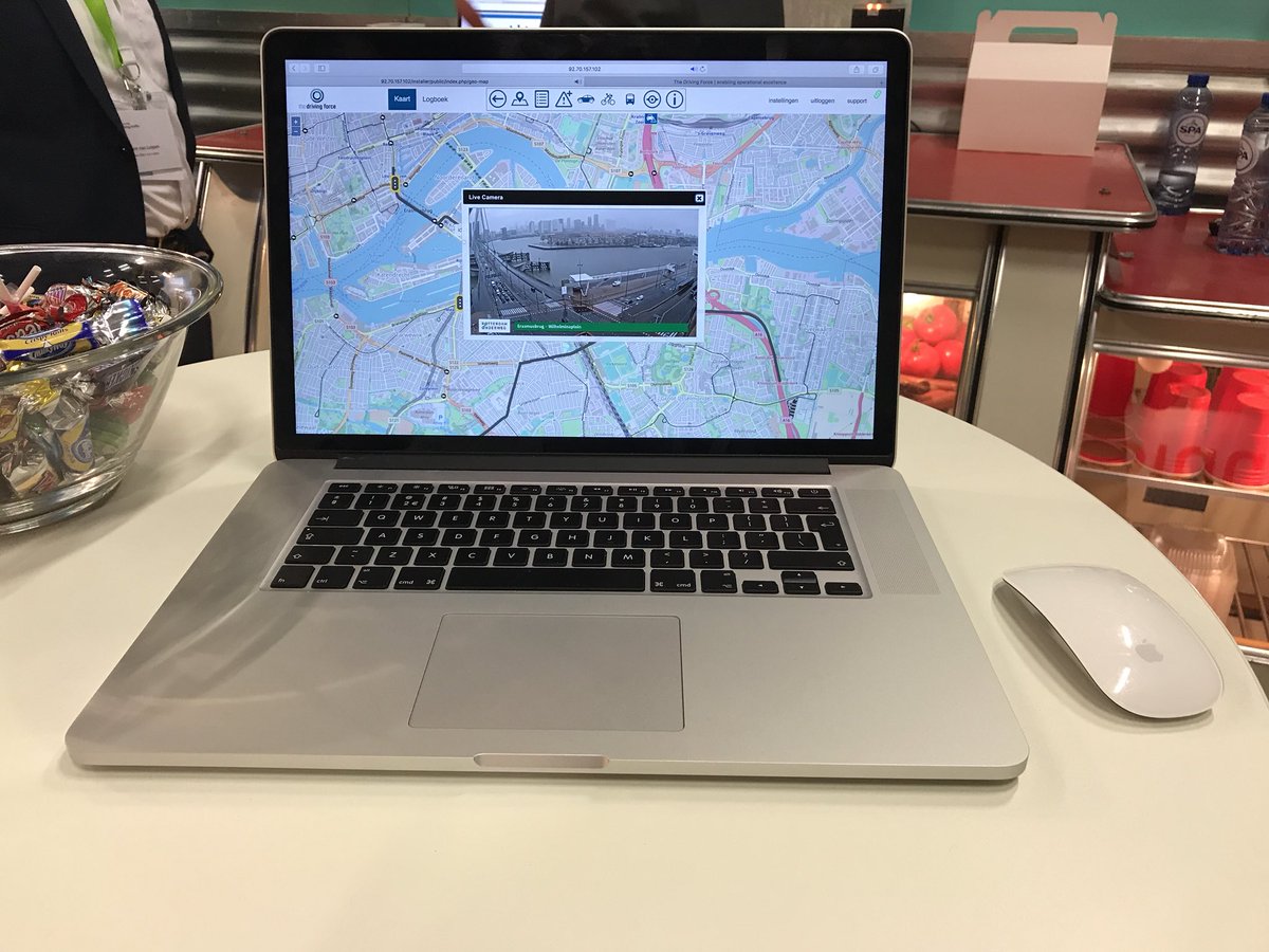TrafficLinkLive's tweet photo. Verkeersoverlast samen met evenementenlocaties en werkgevers in uw regio voorkomen? Kom nu uw gratis account aanmaken van The Driving Force. @VMP_NL stand 1.607 https://t.co/c7Cc3s4oR4