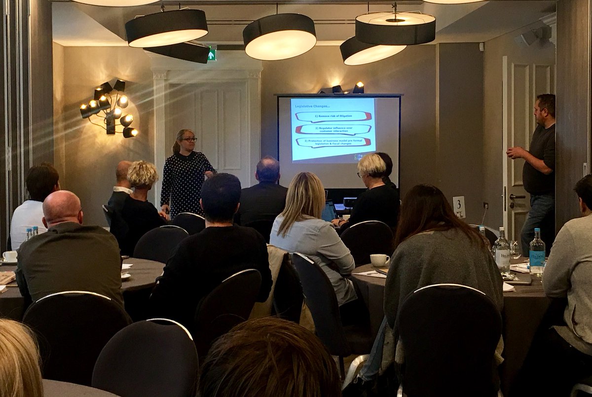 RecFest_Global's tweet photo. What are the 6 key socioeconomic themes that will impact your Talent management strategy in 2018 and beyond? A great presentation from @lyndseydsimpson @thecurvegroup #WeRL100 #RLS #Manchester https://t.co/IzANk5qY89
