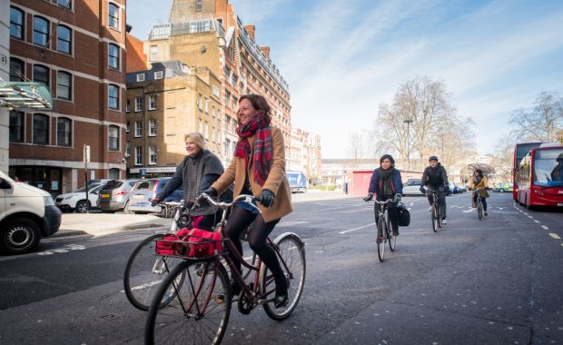 Andy Cope sets out why #Walking and #Cycling solutions provide a better resolution to #AirQuality challenge. 
sustrans.org.uk/blog/can-we-im…