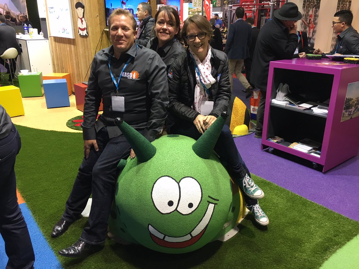 It's the 100th Congres des maires exhibition in Paris and we're proud to be there with Playtop surfacing and 3D animals. It's busy, busy, busy! #40years_of_safer_surfacing playtop.com
