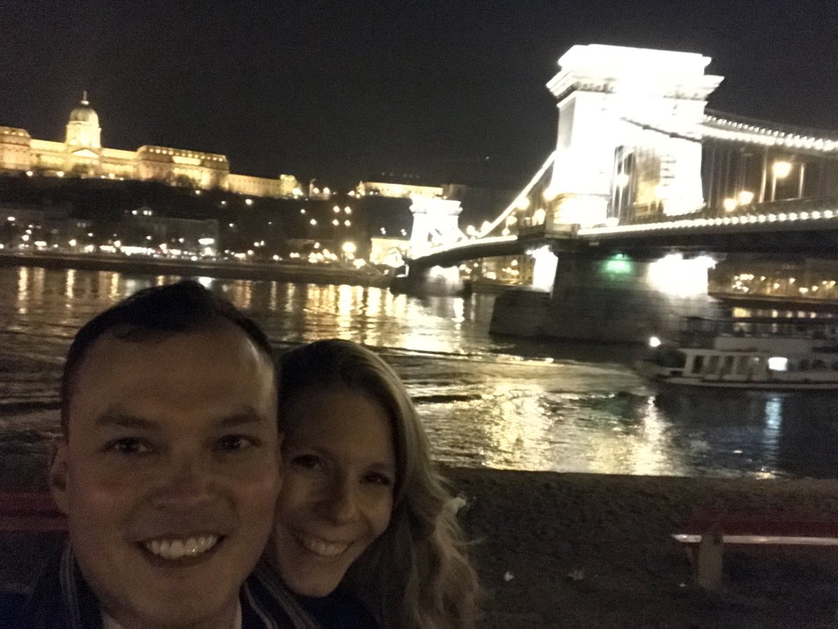 PennWRowing's tweet image. Thanksgiving Turkey Trot in Hungary. 🚣🏽‍♀️ 🦃 Found the Rowing Hungary trailer...and got engaged! Good luck to all the runners on the Schuylkill Trail this AM stateside! @pennathletics @Boathouse_Row #firstruntogether #oofneedtotrain