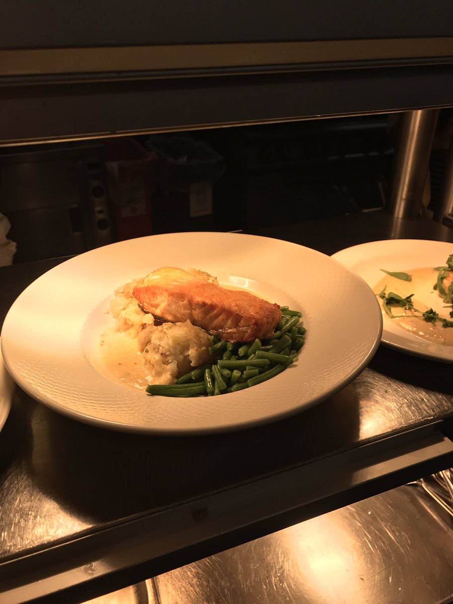 Festive menu pride session in full swing #xmas #festivefood <a href="/dw1lson/">Damian Wilson</a>