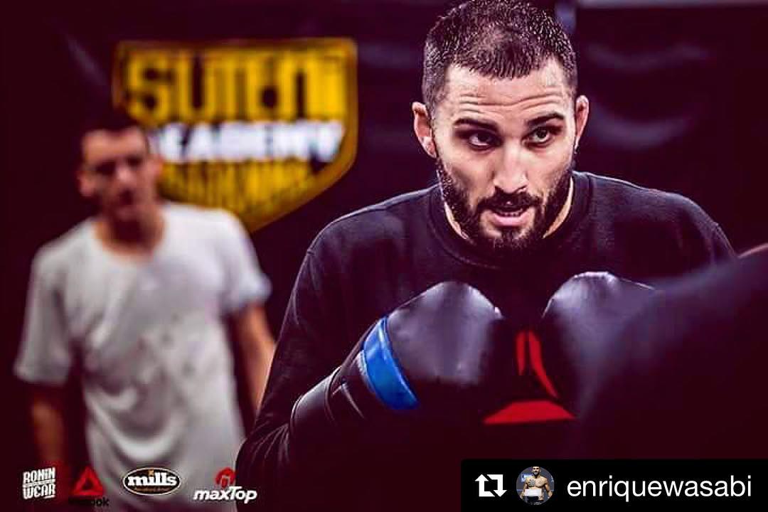 MillsSpain's tweet photo. 💪🏼💪🏼❌❌❌ No te pongas límites, ponte metas! 👊🏻👊🏻🔝🔝Fuerza @enriquewasabi ! 😃👊🏻Mills pays the bills! #millsnutrients #millscrew #millsteam #millsspain #bestresults #bestmills #bestfertilizers #MMA2017 #bemorehuman https://t.co/Wgm9dF8BKc