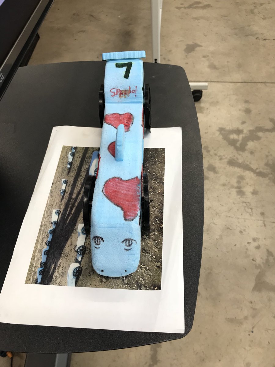 Athelstaneford4's tweet photo. Bloodhound Model Rocket Car challenge - this mornings best effort 56mph #onetobeat #AthelstanefordPS #STEM https://t.co/7HXbf3O69A