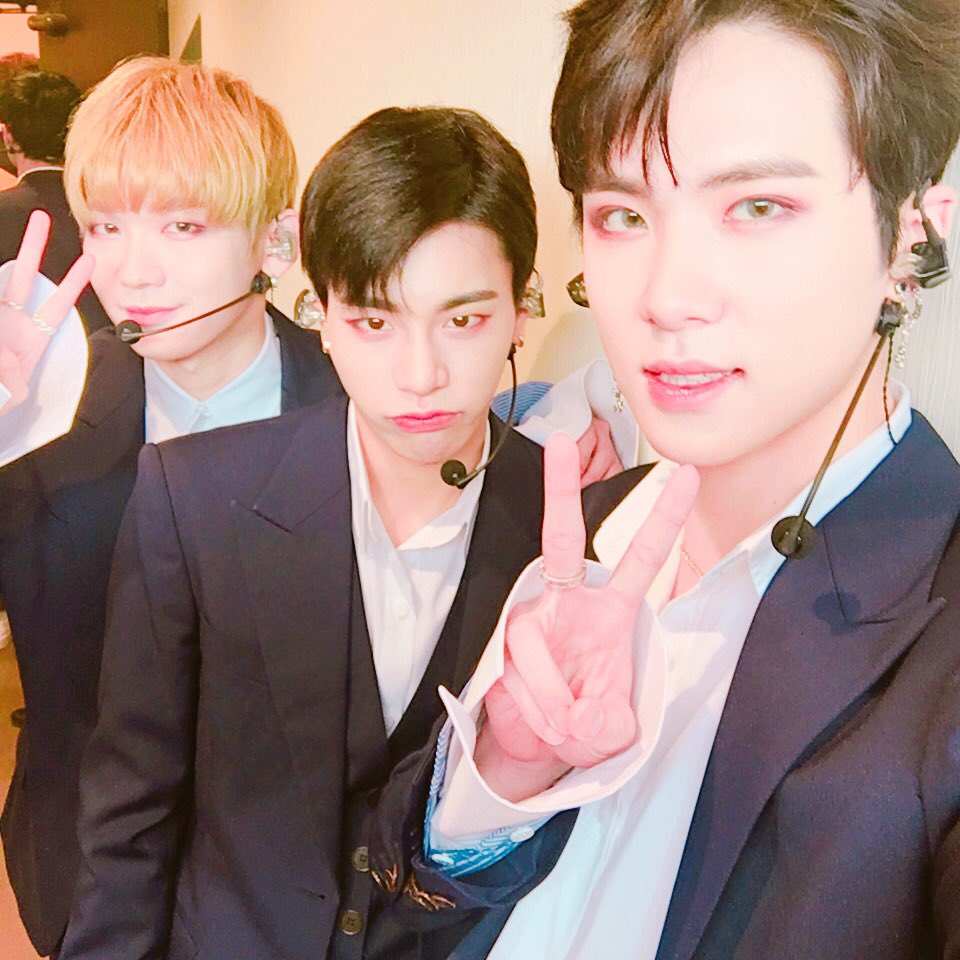 JBJtwt787's tweet photo. [#김동한😬] 오늘 너무 즐거웠습니다! 내일 봬요!!👍👍 https://t.co/WvWRxTgNni