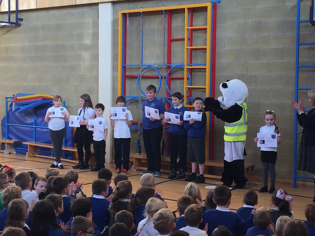 DeanburnPS_P2_1's tweet photo. Well done to all the winners of our road safety poster competition. Especially to Máté for designing the winning one! #DPSRSW17 #StopDropandGo #SpeedDown https://t.co/LQ5EDx3R6o