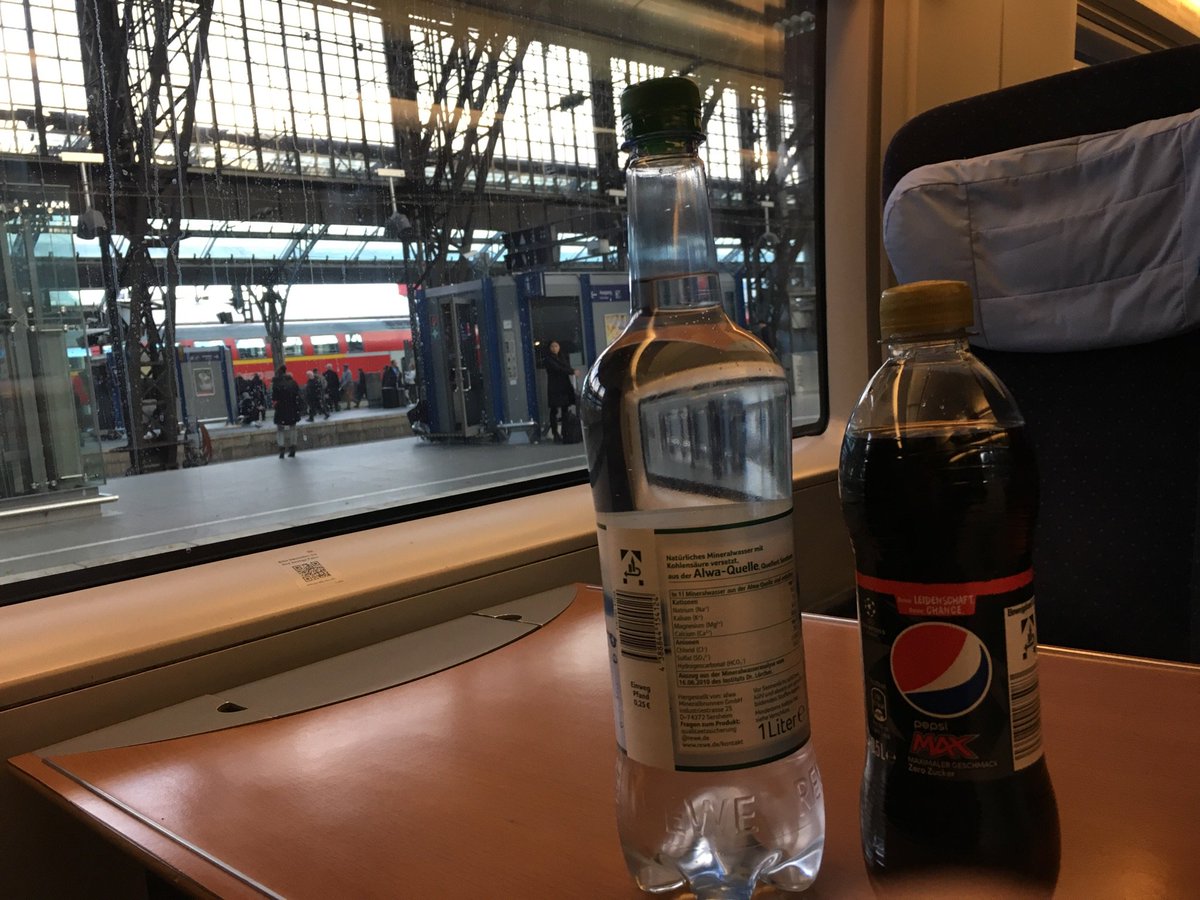 00Sleepy's tweet photo. Boarded #ICE124 on my way to #WCUT - Utrecht here I come 😃 https://t.co/ot80zpDv1t