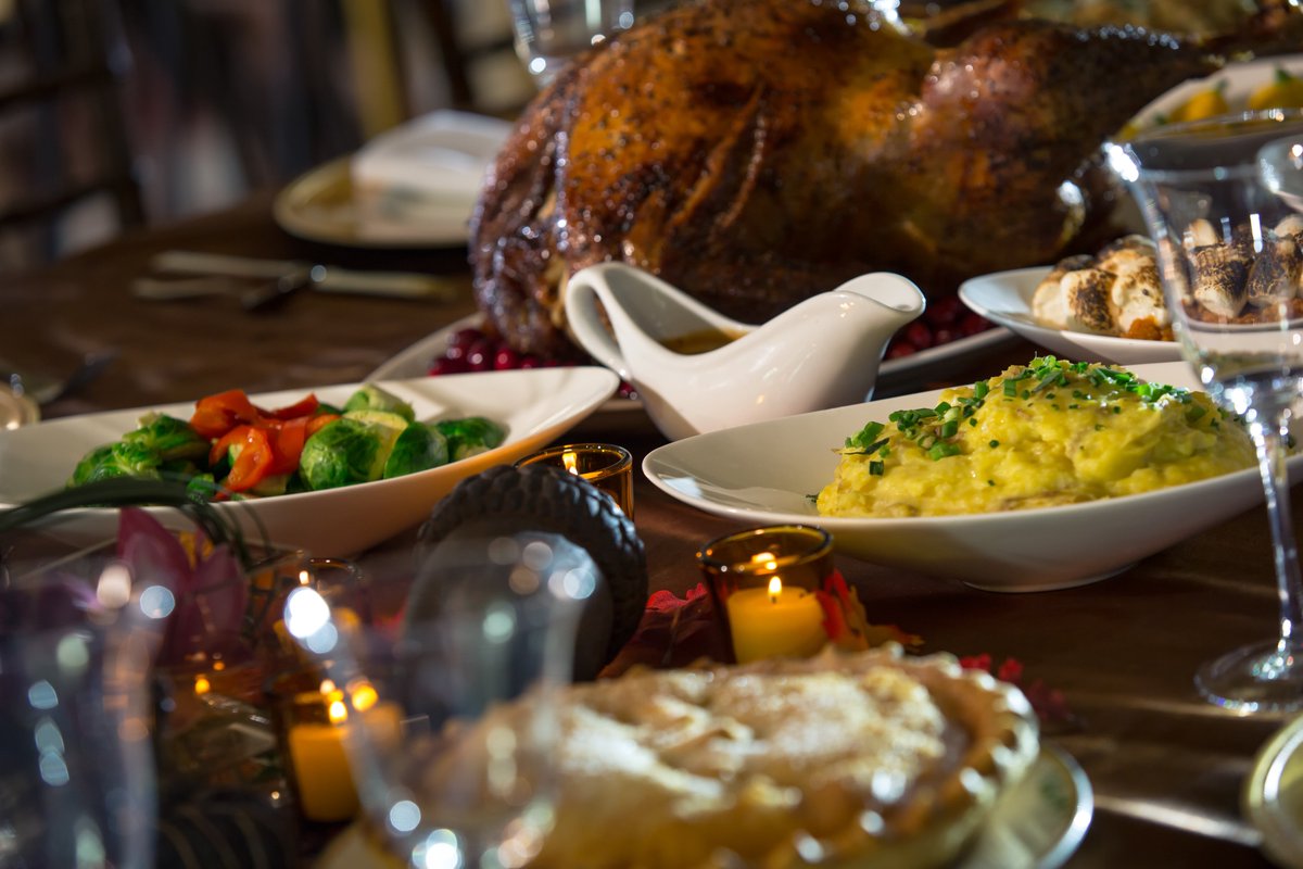 Ren Arc de Triomphe tweet media