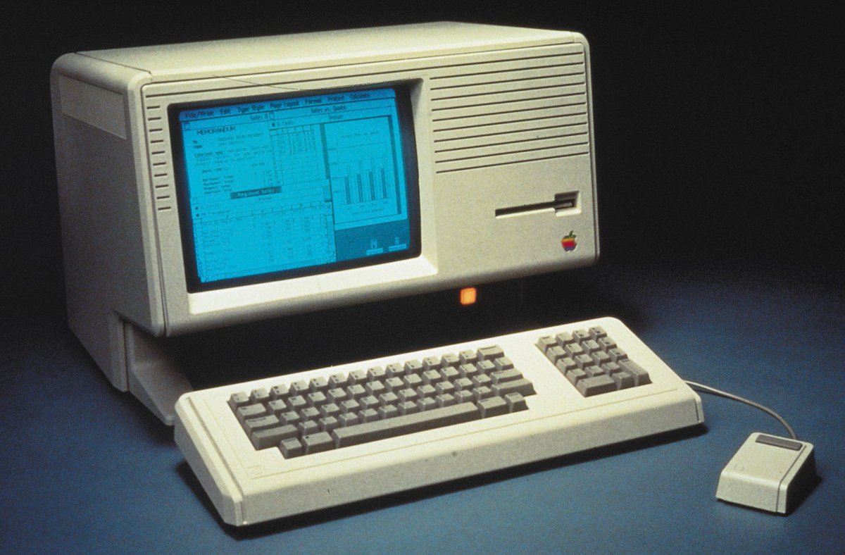 inswigo's tweet photo. The Apple Lisa was the first commercial computer with a graphical user interface (GUI) and a mouse.
#InSwiGo #InterestingFact https://t.co/Jg6Lr6cmlJ