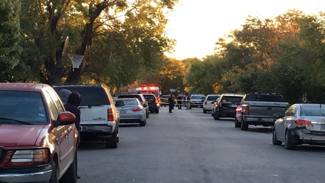 KSAT 12 on Twitter "Police investigating shooting on North Side https