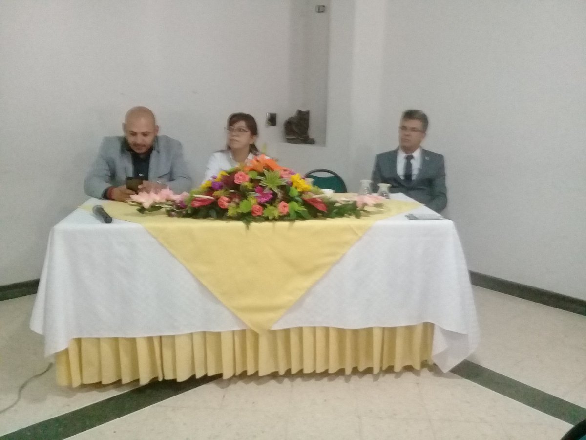 uptcradio's tweet photo. Con la participación de Vicerrector de Investigación y Ext de @universidaduptc se da inicio a la socialización de convocatorias #BoyacaBio https://t.co/fQIgOJUIE0