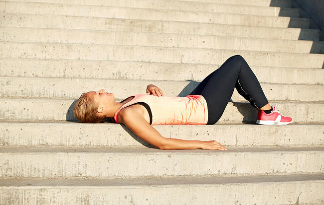 runnersworld's tweet photo. Can running help cure your hangover? https://t.co/4cZNb37fKU https://t.co/ckCewn0eDL