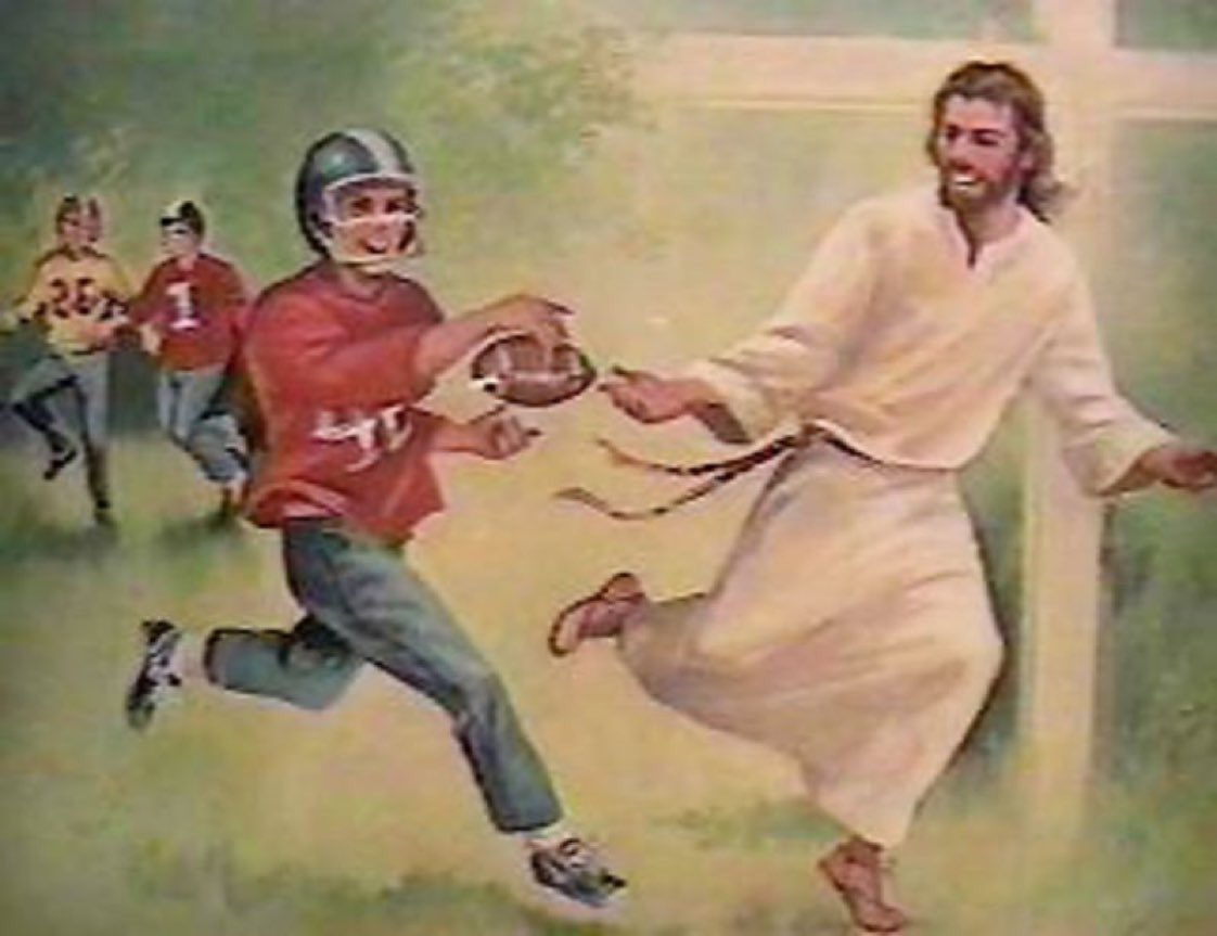 LD_Messiah's tweet photo. Happy Thanksgiving. Football day! https://t.co/lbBlmF329Z