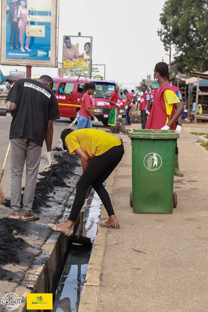 Descgut Organisation tweet media