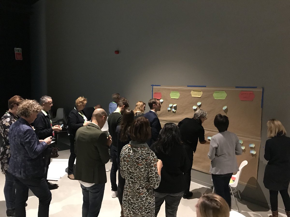 JetterHalle's tweet photo. Gaaf om met docenten na te denken over #ontdekkendleren. HIT beweging is in gang!#HIT2017 https://t.co/lZUHdkMiF8