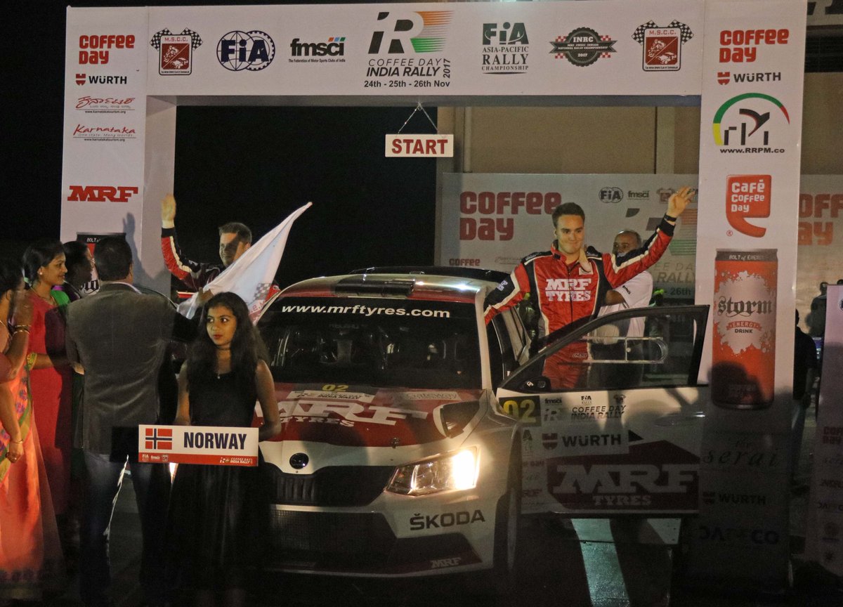 MotorsportSkoda's tweet photo. #aprc2017 #CoffeeDayIndiaRally @OCVeiby ready for the fight @skodafabiar5 @racetorque https://t.co/fGjzhhIB2k