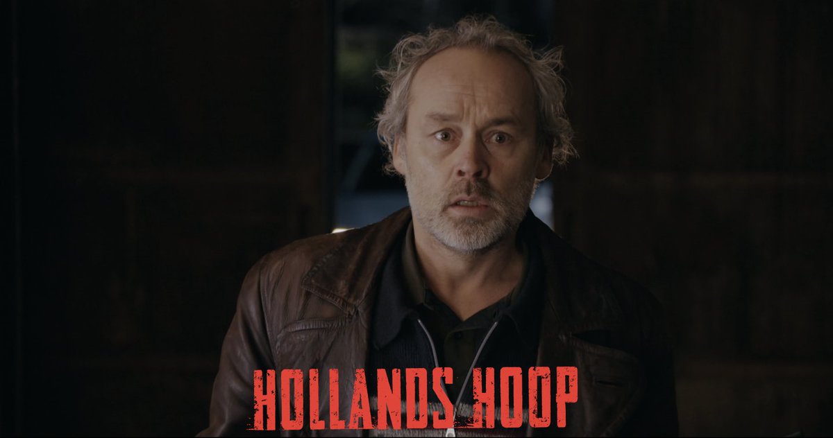 HollandsHoop's tweet photo. Fokke's paranoia neemt zorgelijke vormen aan, maar Machteld en Pepijn vinden dat hij spoken ziet. 
Vanavond 20:25 uur @NPO2! #HollandsHoop https://t.co/NNtSUYS7oA