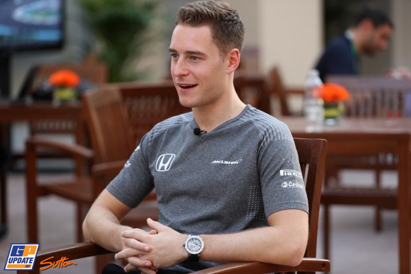 Supportalonso_'s tweet photo. #F1 #stoffelvandoorne #mclaren #fsv2 #teamstoffel #AbuDhabiGP @svandoorne https://t.co/iOs82pFM0q