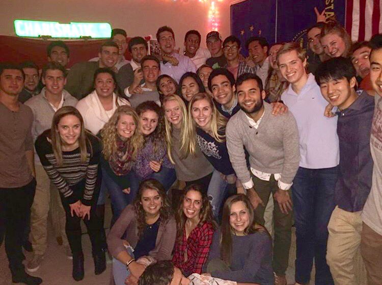 SwimClubPurdue's tweet photo. Happy Thanksgiving from our family to yours!!🦃🦃 https://t.co/TFPJVv6clL