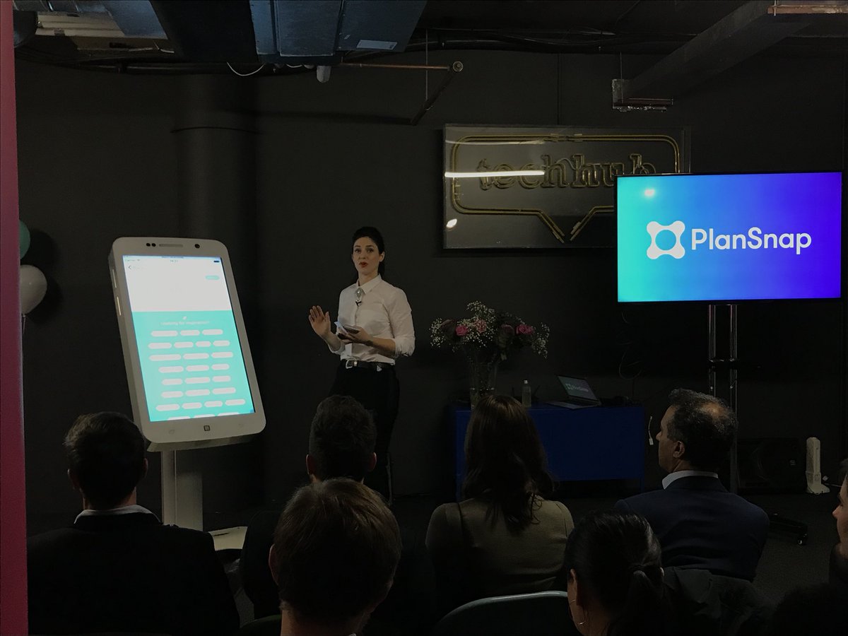 18 months after <a href="/jd/">jon bradford 🚌🚚✈️🚅⛴</a> brought me to this stage at <a href="/TechHub/">TechHub London</a> to talk market sizing, <a href="/louisedoherty/">Louise Doherty</a>, who was in the audience that evening, is taking about the future of <a href="/PlanSnap/">Snap And Plan</a> with folks who have invested over $500,000 in the company. Exciting times ahead.