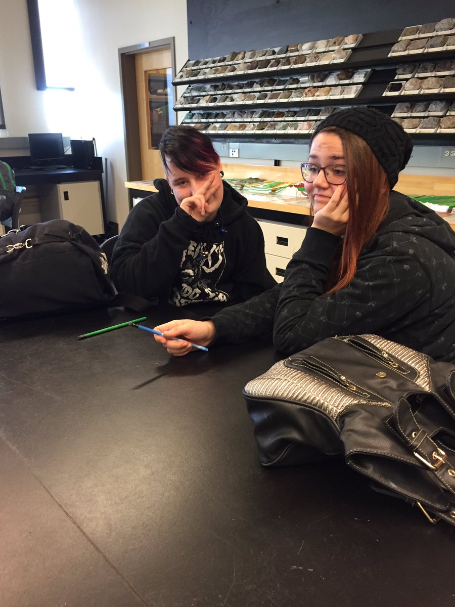 LCICareerNews's tweet photo. College Cruisin Ag-Sciences Experience-Dissection lab #highschool #college #LCI @LethSD51 Thank you @LethCollege https://t.co/DDubV8H872