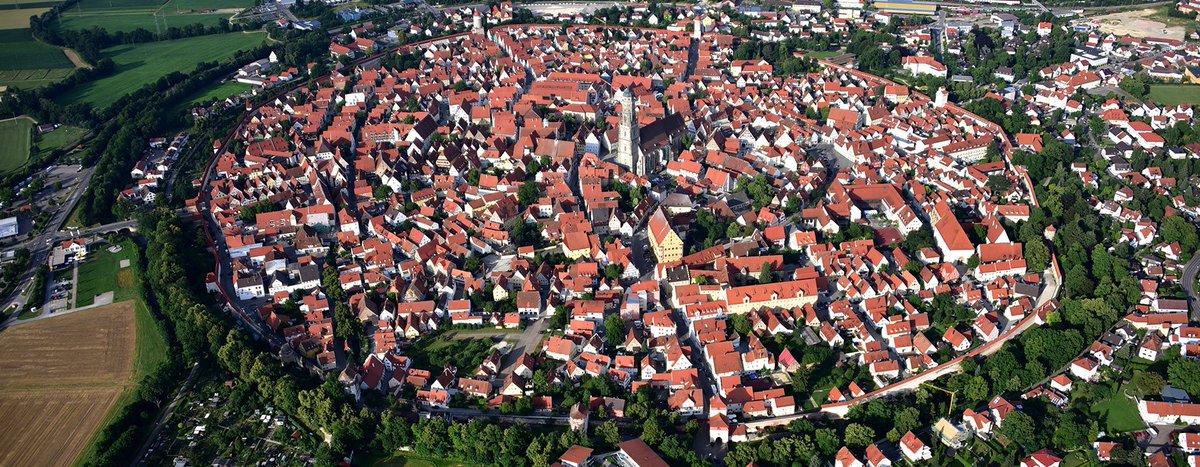 AsteroidDay's tweet image. Did you know that there is a town in Germany inside a meteorite crater? Read all about it here: asteroidday.org/news/11-23-201…