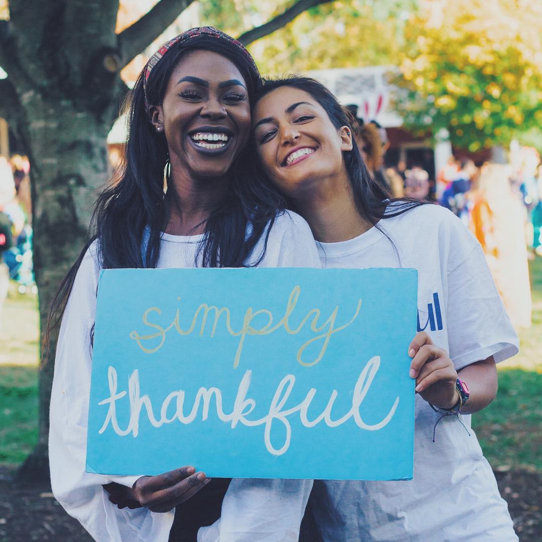 AlphaPhiIntl's tweet photo. We are thankful today, and every day, for all the amazing sisters of Alpha Phi! Happy Thanksgiving! https://t.co/ZZwzUVd6oS