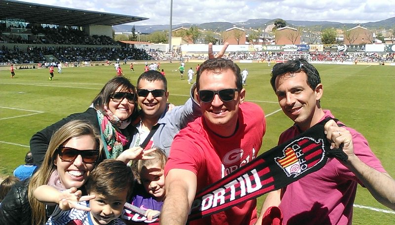 EnriqueNoticias's tweet photo. Happy 108th. Birthday, @cfreusdeportiu!!! Proud of my hometown's football club!!! #ForcaReus #CFReus #Reus 🔴⚫️🔴⚫️⚽️❤️💪😉👍 https://t.co/UeJd7VynRz